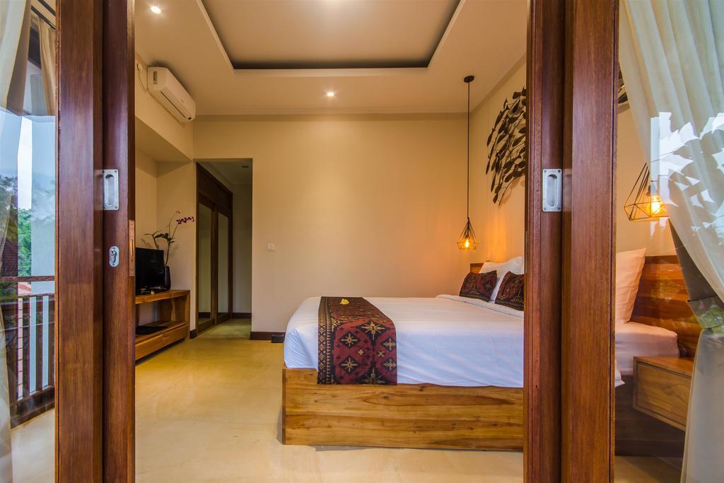 La-Meli Villas Ubud Oda fotoğraf